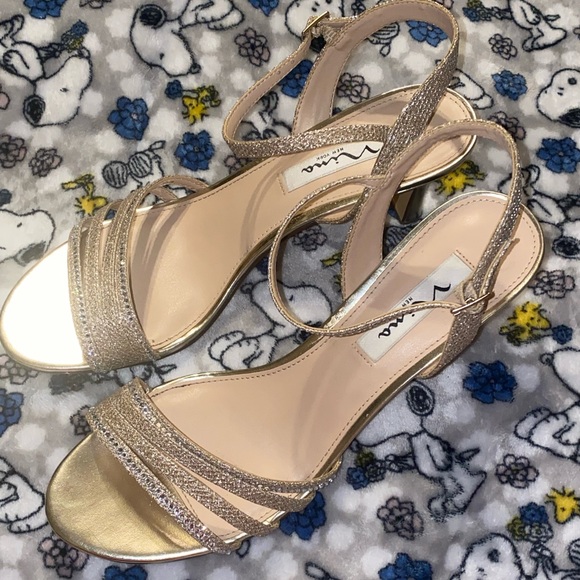 Sold - Picture 3 of 7